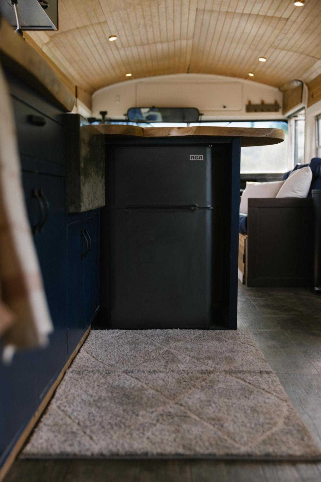 Route 6 Campground Gaines Bilik gambar