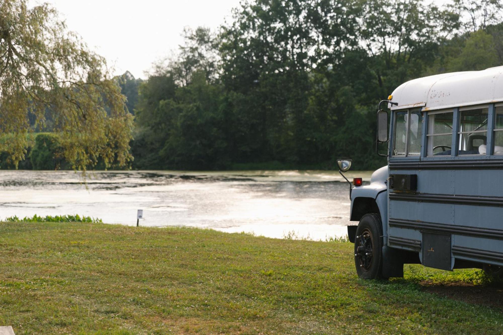 Route 6 Campground Gaines Bilik gambar